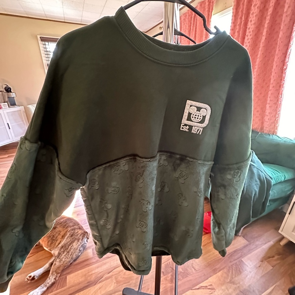 Fuzzy Christmas Disney Spiritjersey